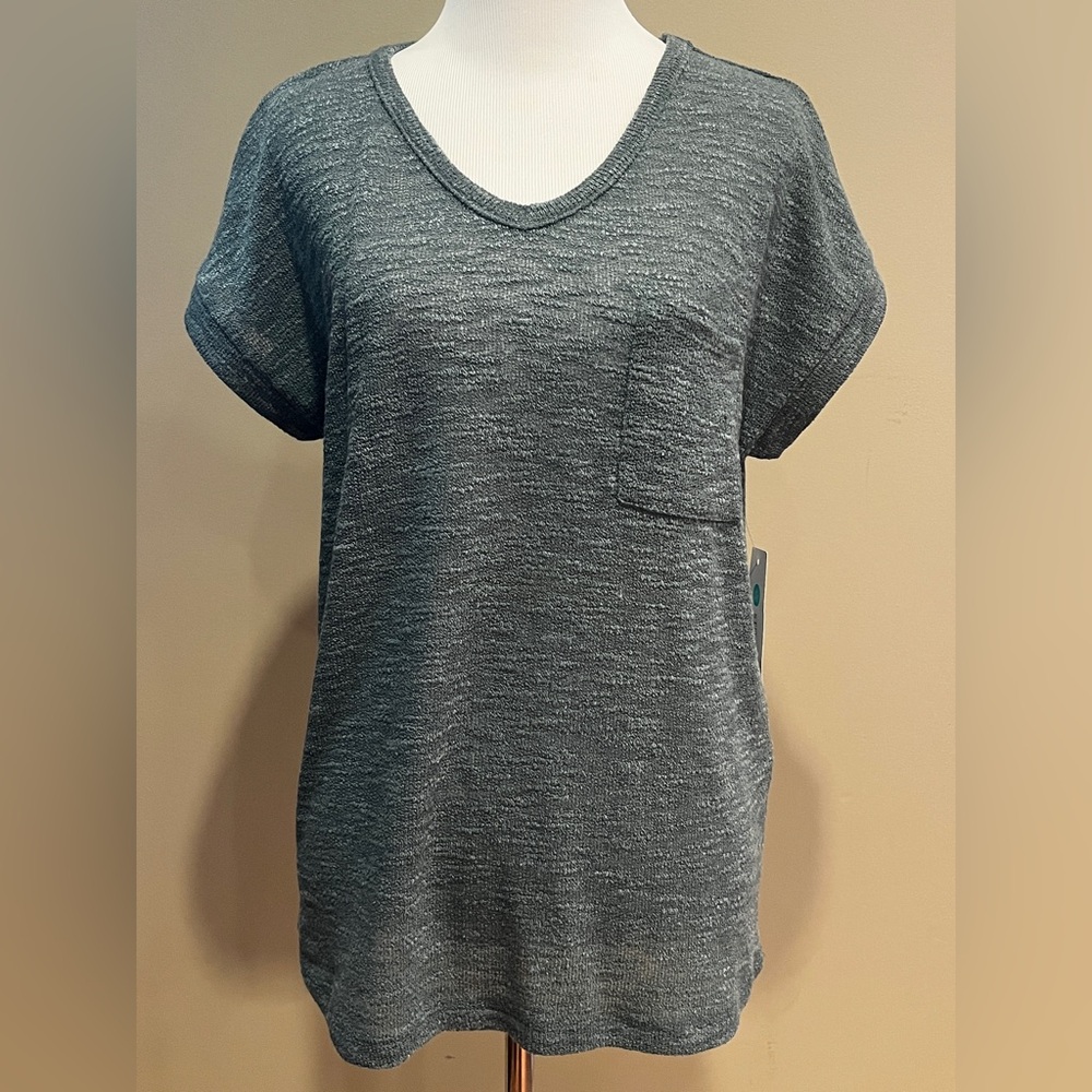 Pink Clover Charcoal Short Sleeve Tee